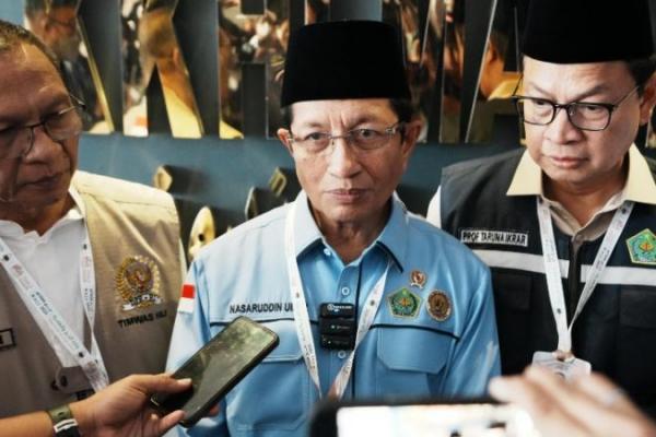 Dampingi Prabowo Umroh, Menag Doa Keberkahan Bangsa Indonesia