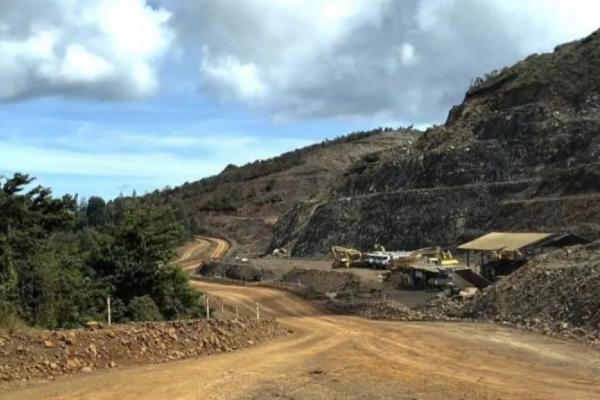 Pemerintah Akhirnya Cabut Empat Izin Perusahaan Tambang di Raja Ampat