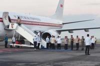 Presiden Prabowo Subianto tiba di Lapangan Udara (Lanud) Adi Soemarmo untuk menghadiri penutupan Kongres Partai Solidaritas Indonesia (Foto: ANTARA)