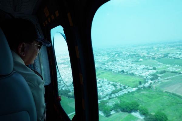 Menhan Sjafrie Lakukan Uji Coba Helikopter H225M