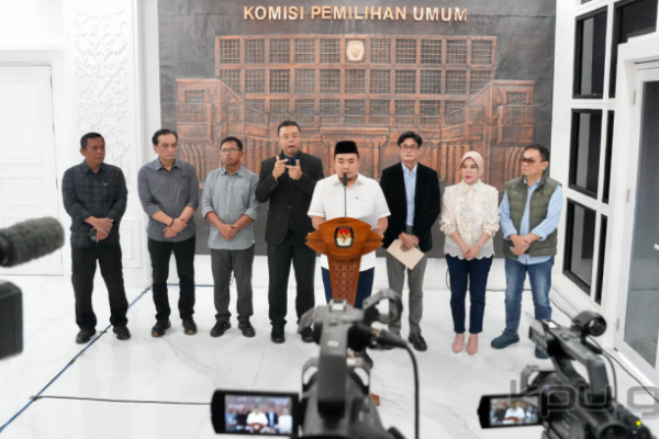 KPU Akhirnya Batalkan Aturan soal Rahasiakan Dokumen Capres-Cawapres