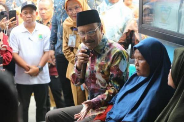 Mensos: Bansos Bukan Hadiah, tapi Tanggung Jawab Negara