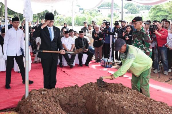 Kementrans Apresiasi IPB Anugerahi Gelar Sarjana ke Almarhum Bimo