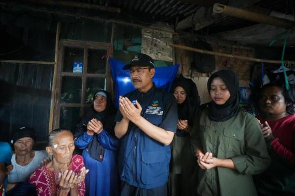 Mensos Doa Bersama Komunitas Pemulung Jelang Hari Pahlawan