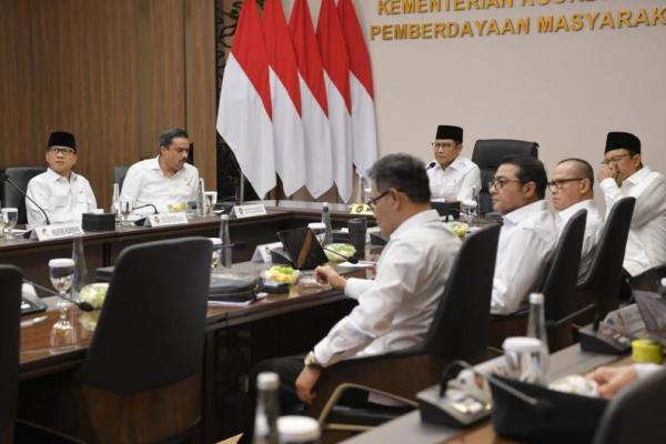 Mendes PDT Dorong Optimalisasi Dana Desa untuk Pemberdayaan Masyarakat