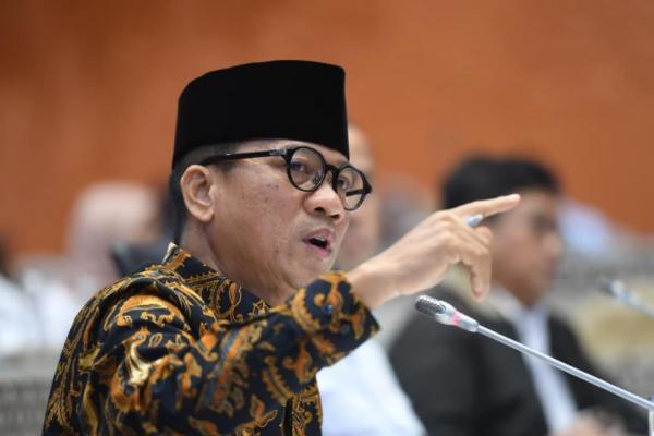 Mendes Yandri: Penanganan Desa Terdampak Banjir Berjalan Bertahap