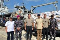 Didampingi Mentrans, Menko AHY Lepas Bantuan Presiden untuk Korban Bencana