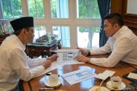 Menteri Sosial (Mensos) Saifullah Yusuf (Gus Ipul) bertemu Sekretaris Kabinet (Seskab) Teddy Indra Wijaya untuk tindaklanjuti arahan Presiden Prabowo Subianto terkait penguatan perlindungan sosial dan penanganan lanjutan bagi masyarakat terdampak bencana (Foto: Kemensos)