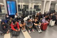 Kemlu melalui Direktorat Pelindungan WNI bekerja sama dengan KBRI Phnom Penh, berhasil memfasilitasi pemulangan 36 WNI eks penipuan kerja daring di Kamboja (Foto: Kemlu)