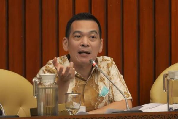 Anggota DPR: Harga BBM Naik, Nelayan Menjerit