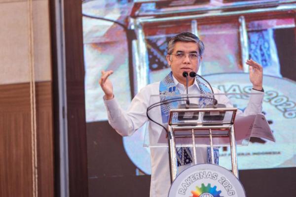 Menteri Ketenagakerjaan RI (Menaker) Yassierli saat menghadiri Rapat Kerja Nasional (Rakernas) Konfederasi Serikat Pekerja Indonesia (KSPI) 2026 di Jakarta (Foto: Humas Kemnaker) 