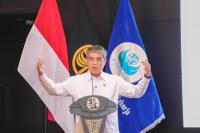 Menteri Ketenagakerjaan (Menaker) Yassierli dalam kegiatan penandatanganan Perjanjian Kerja Bersama (PKB) antara manajemen PT Jasa Raharja dan Serikat Pekerja Jasa Raharja (SPJR) periode 2026–2028 di Jakarta (Foto: Ist)