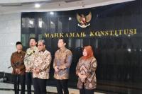 Konferensi Pers Pimpinan MPR setelah penandatanganan MoU dengan MK. (Foto: Ist)