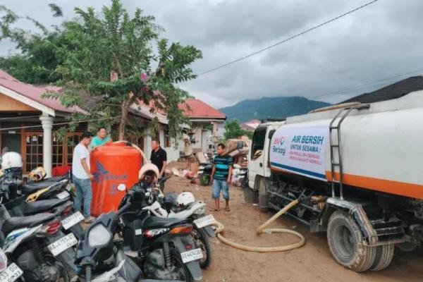 BNI Salurkan Bantuan Logistik untuk Korban Banjir di Sumbar